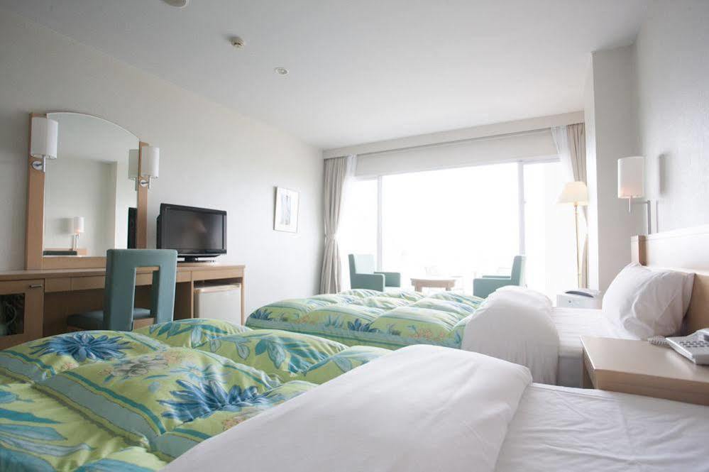 Yyy Club Ie Resort Ie Kültér fotó